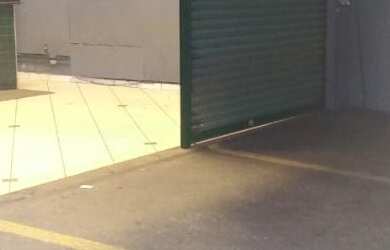 Imagem 3: Barracão, 853 m² - venda por RS 2.000.000,00 ou aluguel por RS 12.310,88-mês - Centro - Pi