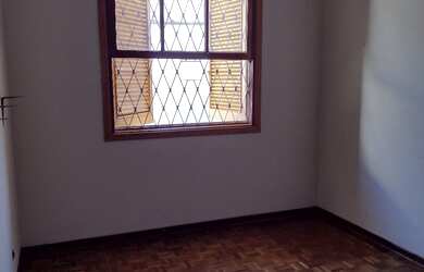 Imagem 5: Casa 03 dormitórios - centro - com amplo quintal