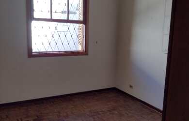 Imagem 7: Casa 03 dormitórios - centro - com amplo quintal