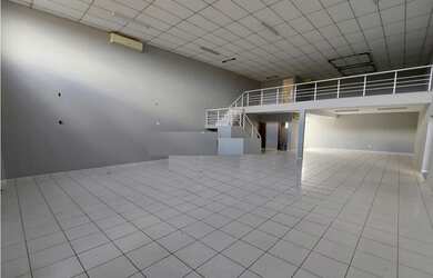 Imagem 3: Salão para alugar, 210 m² por RS 7.000-mês - Gleba Califórnia - Piracicaba-SP