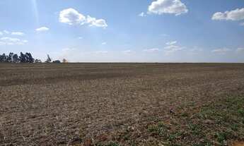 Imagem 6: Fazenda com 50 dormitórios à venda, 23000000 m² por RS 200.000.000 - Zona Rural - Araxá-MG