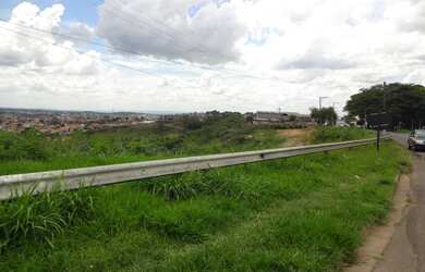 Imagem 3: Área á venda em Piracicaba