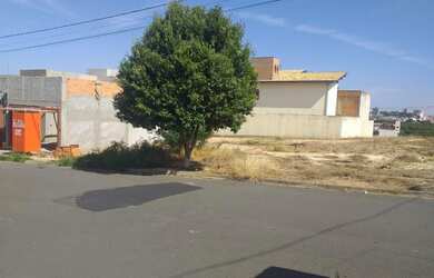 Imagem 3: Terreno á venda em Araras, com 200m