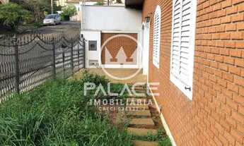 Imagem 2: Casa de rua - / Residencial / Centro