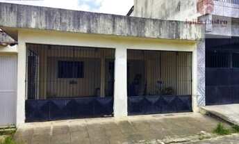 Imagem: Casa a venda no ARTUR LUNDGREN I em Paulista/PE