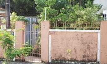 Imagem 1: Casa a venda no SANTO AMARO em Recife/PE