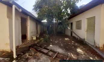 Imagem 2: Casa a venda no CENTRO em Montes Claros/MG