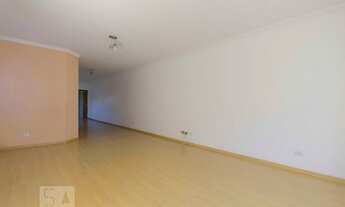 Imagem: Casa à Venda - Água Fria, 3 Quartos, 325