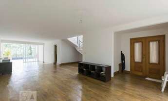 Imagem: Casa à Venda - Aclimação, 3 Quartos