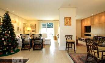 Imagem: Casa à Venda - Pacaembu, 3 Quartos, 260