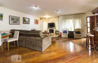 Imagem 3: Casa à Venda - Água Fria, 5 Quartos, 545 m2