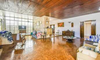 Imagem 2: Casa à Venda - Sumaré, 3 Quartos, 450 m2