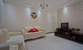 Imagem 2: Casa à Venda - Vila Re, 3 Quartos, 300 m2