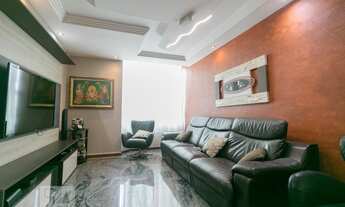 Imagem: Casa à Venda - Vila Prudente, 3 Quartos