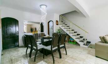 Imagem: Casa à Venda - Jardim Avelino , 3 Quartos