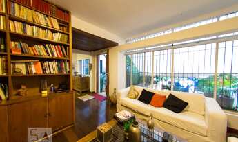 Imagem: Casa à Venda - Sumaré, 4 Quartos, 300