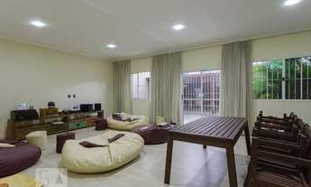 Imagem: Casa à Venda - Planalto Paulista, 4 Quartos