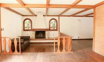 Imagem: Casa à Venda - Interlagos, 4 Quartos, 450