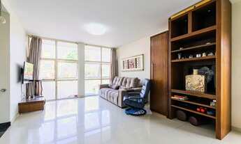 Imagem 3: Casa à Venda - Bosque da Saúde, 5 Quartos, 336 m2