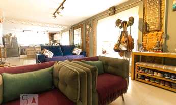 Imagem 4: Casa à Venda - Planalto Paulista, 3 Quartos, 220 m2