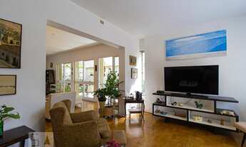 Imagem 6: Casa à Venda - Pacaembu, 4 Quartos, 390 m2