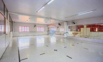 Imagem 2: Casa com potencial Residencial e Comercial à venda bairro Hugo Lange 3 quartos