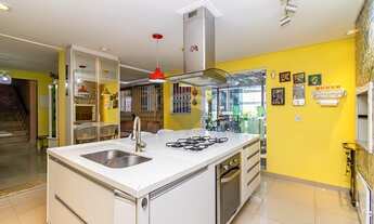 Imagem 7: Sobrado a venda no bairro Cajuru, ótima localização