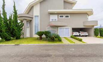 Imagem: Casa de condomínio, totalmente mobiliáda