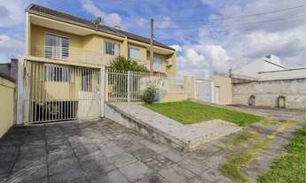 Imagem: Sobrado 3 dormitórios com quintal no Cajuru!