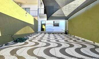 Imagem 7: Casa Duplex Mobiliada com Vista Parcial para o Mar