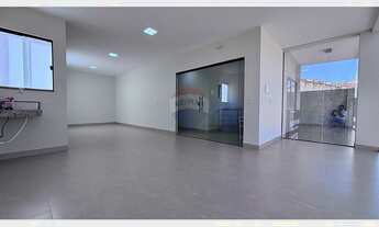 Imagem 5: Espaço Comercial Moderno no Centro de Porto Seguro — Ideal para Profissionais da Saúde