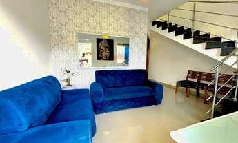 Imagem 3: Casa Duplex Mobiliada com Vista Parcial para o Mar