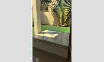 Imagem 3: Casa de Luxo para Locação em Porto Seguro – 3 Suítes, Piscina Privativa e Jardim no Outeir