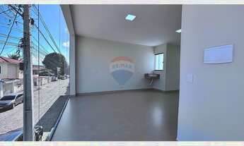 Imagem 3: Espaço Comercial Moderno no Centro de Porto Seguro — Ideal para Profissionais da Saúde