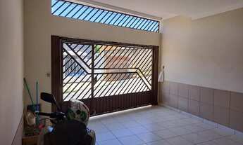 Imagem 2: Casa Moderna em Sorocaba: Conforto e Praticidade