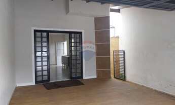 Imagem 2: Linda casa à venda no Jardim Avenida