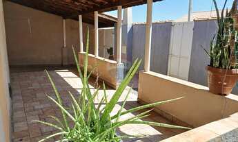 Imagem 3: Casa com 3 Quartos + Edícula no Jardim Vera Lucia - REMAX