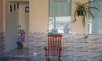 Imagem: Uma LInda Casa, com lindo acabamento, em