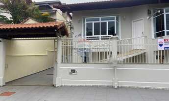 Imagem 3: Casa a Venda no Portal da Torre com 5 quartos, 2 suítes, garagem coberta, energia fotovolt