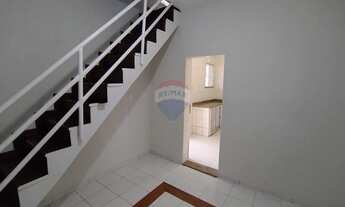 Imagem 5: Casa de 04 quartos , sendo uma suíte, 02 salas, 03 banheiros, 01 garagem grande no bairro