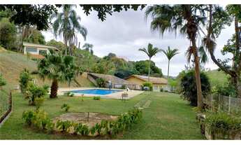 Imagem: Maravilhoso Sítio, com piscina, área de