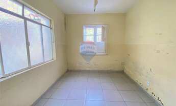 Imagem 6: Casa para locação na Rua Floriano Peixoto com 15 cômodos , 9 banheiros, 3 áreas descoberta