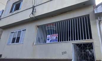 Imagem: Casa de 5 quartos para aluguel no bairro