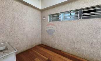 Imagem 6: Casa comercial com 6 Quartos e 5 banheiros, 3 vagas para Alugar no centro da cidade