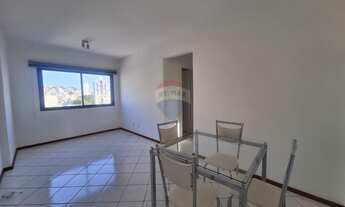 Imagem 3: Quarto e Sala com Garagem para Alugar no São Mateus – Conforto e Praticidade em Juiz de Fo