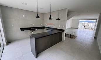 Imagem: Casa a venda com 3 quartos sendo 1 Suíte