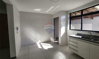 Imagem 4: Apartamento de um quarto, com vaga de garagem, ampla varanda , acabamento de alto padrão