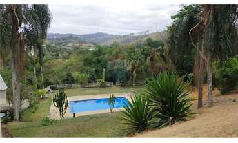 Imagem 2: Maravilhoso Sítio, com piscina, área de lazer e casa de 300m². Próximo do centro de Juiz d