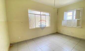 Imagem 7: Casa para locação na Rua Floriano Peixoto com 15 cômodos , 9 banheiros, 3 áreas descoberta