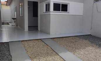 Imagem: CASA PLANA COM 03 QUARTOS E VAGA PARA 02